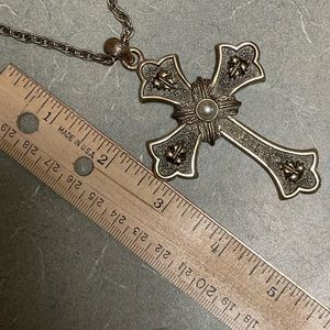 Vintage Sarah Coventry gold tone cross necklace. Limited Edition 1975.